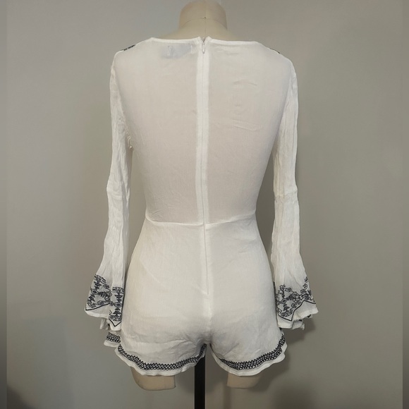 Embroidered Romper - Picture 4 of 4